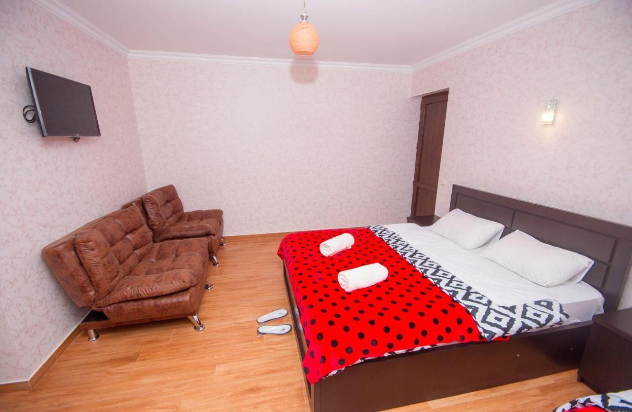Hotel Elegant 2 Tbilisi ภายนอก รูปภาพ