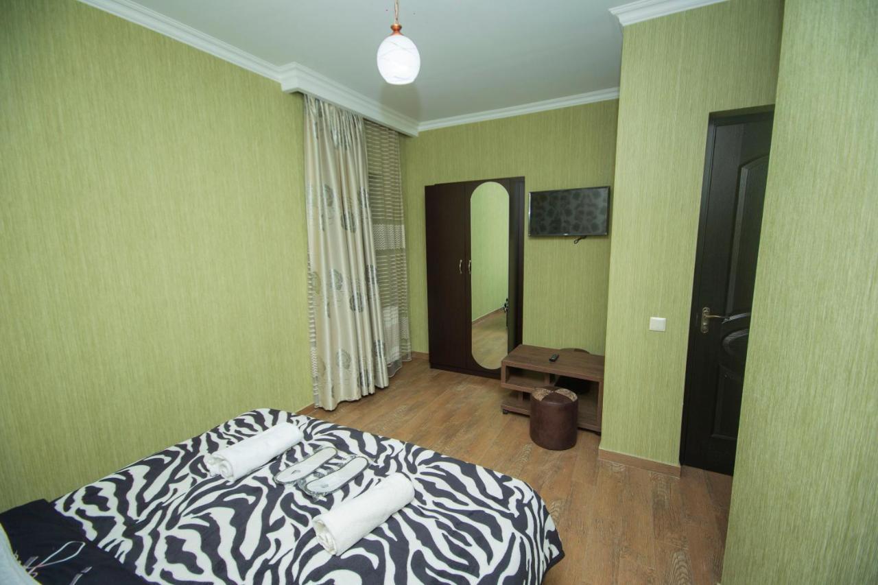 Hotel Elegant 2 Tbilisi ภายนอก รูปภาพ