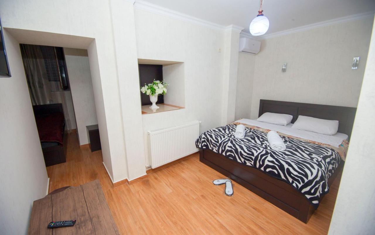 Hotel Elegant 2 Tbilisi ภายนอก รูปภาพ